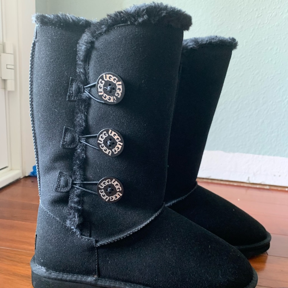 Bailey Button Triplet ll UGG Boot NEW